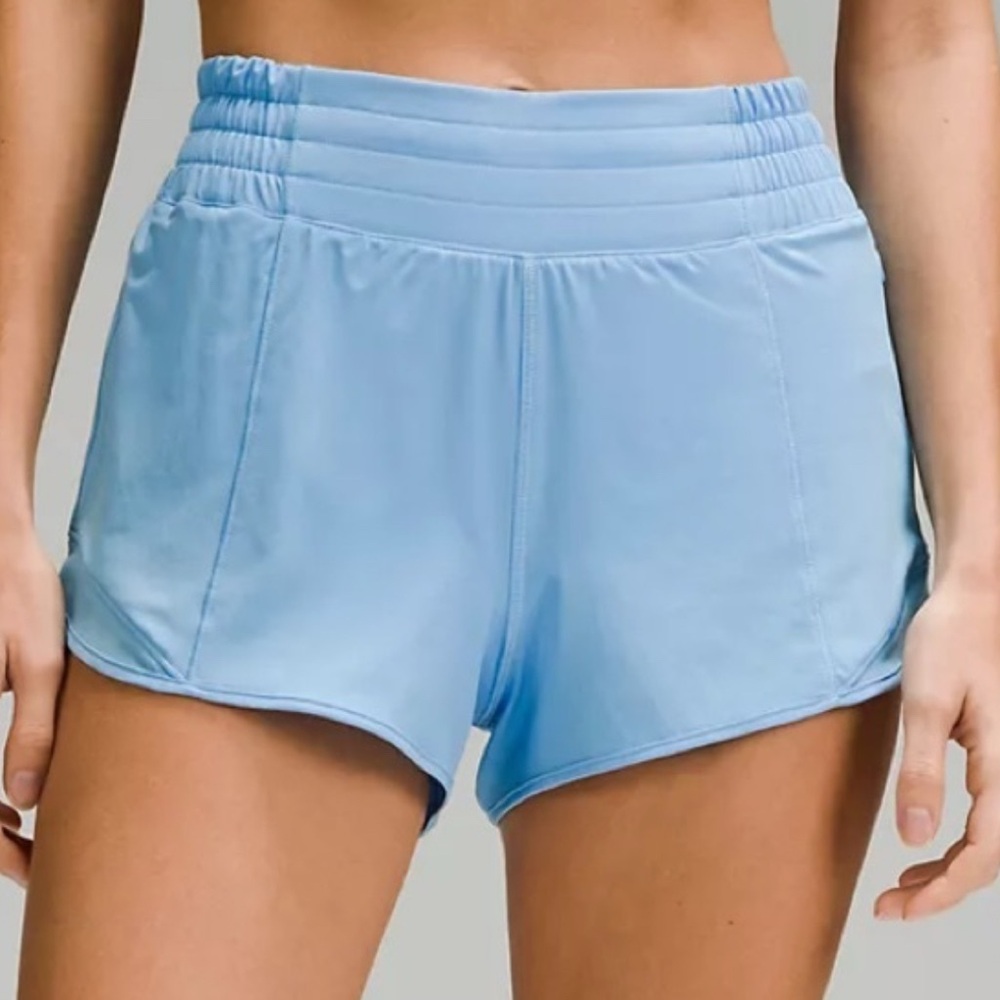 Lululemon Hotty Hot Shorts 2.5” Blue Size 6